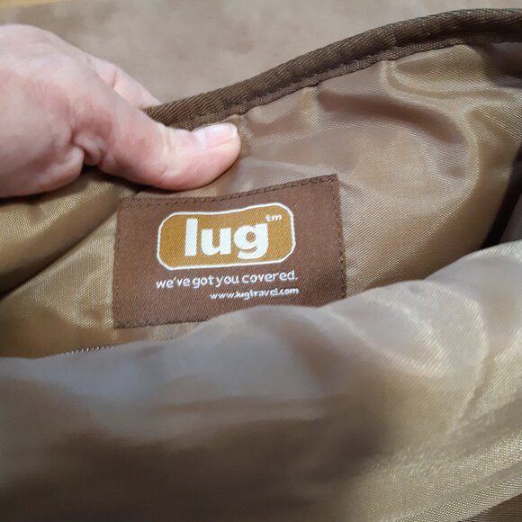 Lug Crossbody Bag - Picture 13 of 14